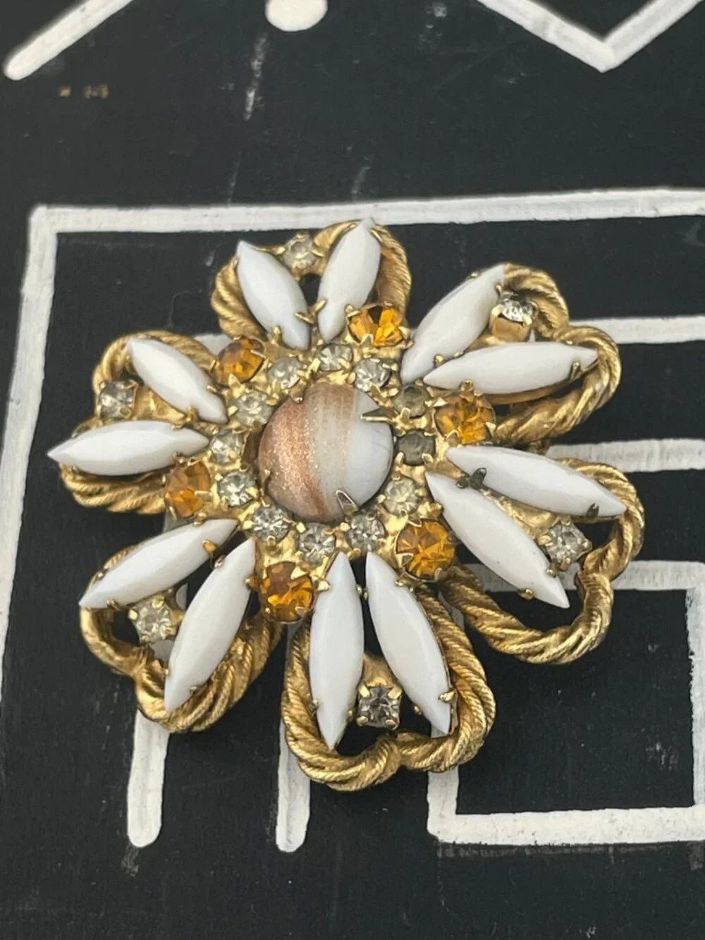 Verified Juliana D&E Brooch Gold Fluss Aventurine Milk Glass Topaz Rhinestone